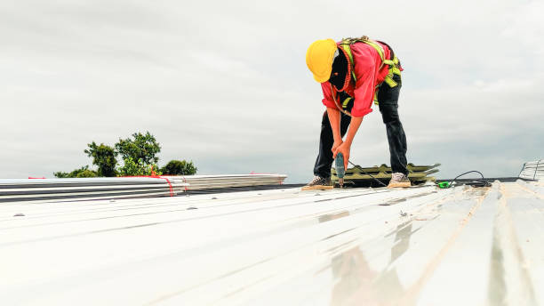 Best Flat Roofing  in Winfield, KS